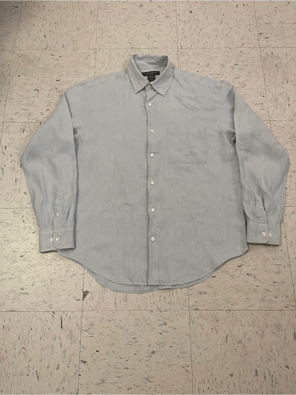 Banana Republic Relaxed Fit Gray 100% Linen Men’s Button Down Shirt